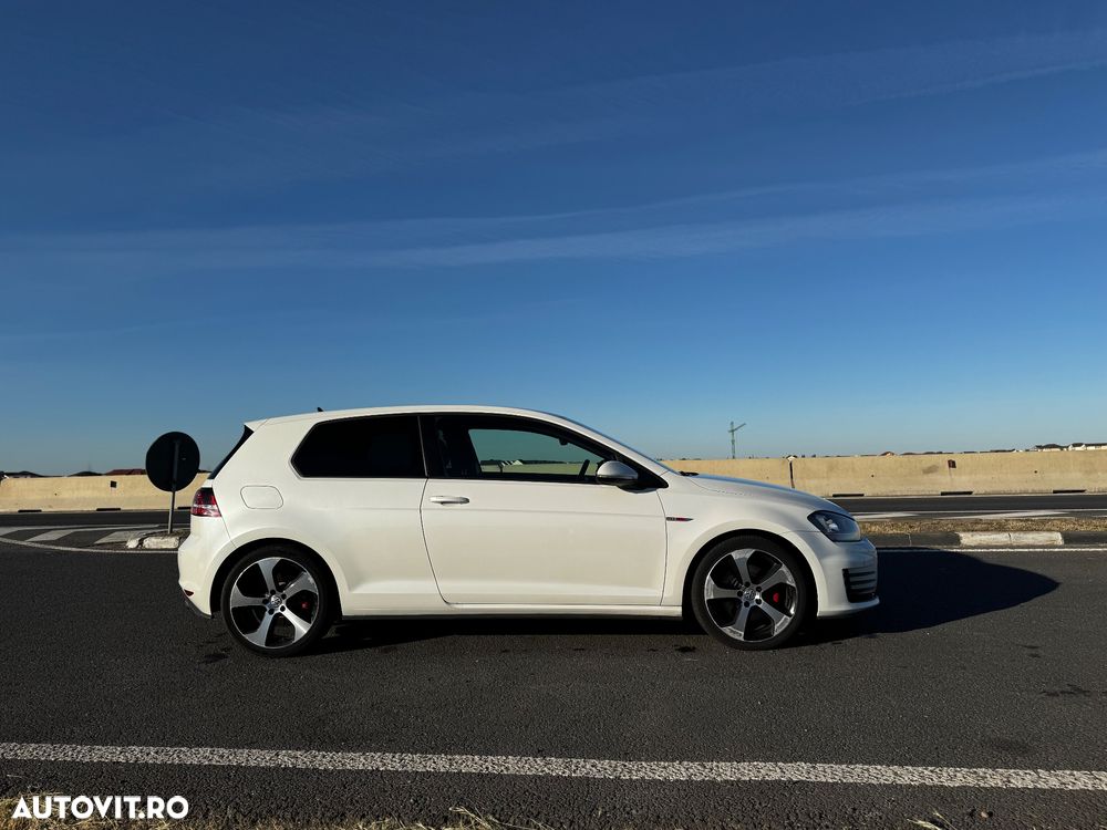 Volkswagen Golf 2.0 TSI BMT GTI - 7