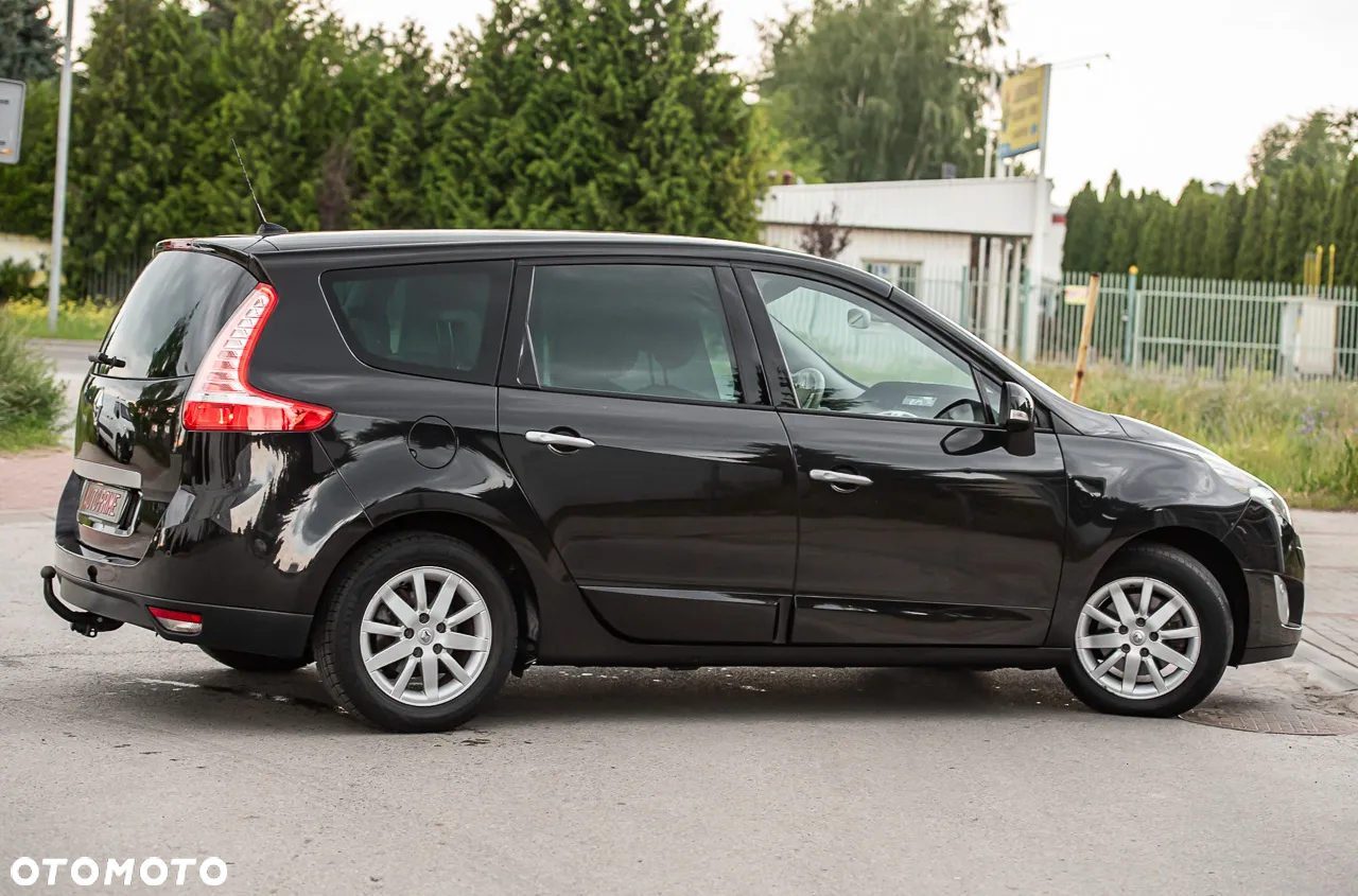 Renault Grand Scenic - 14