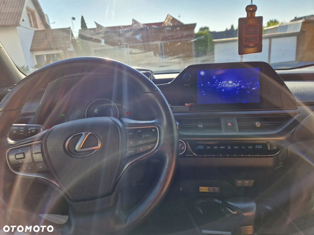 Lexus UX 200 GPF F Sport Design 2WD - 11