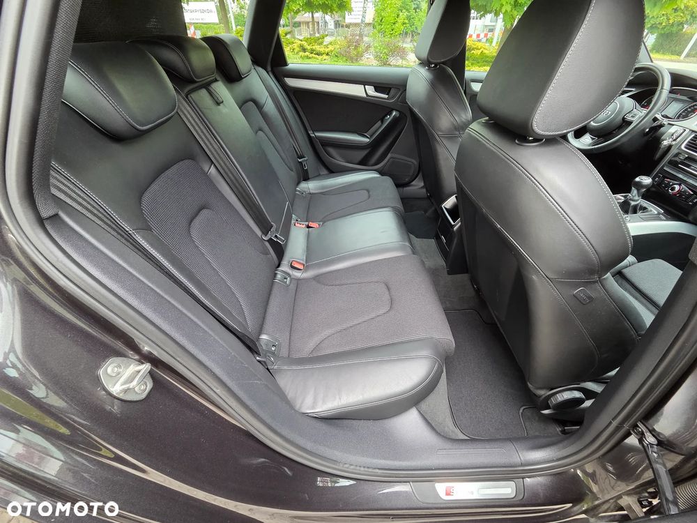 Audi A4 Avant 2.0 TDI DPF S line Sportpaket - 22
