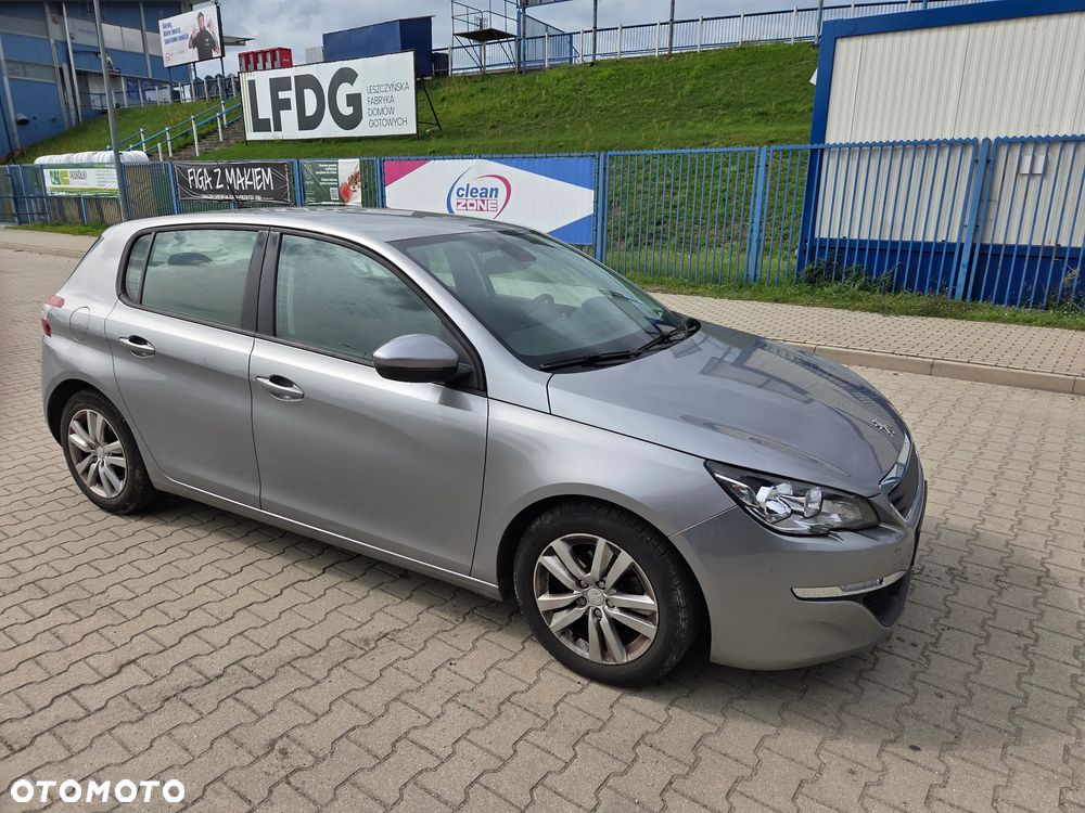 Peugeot 308 - 3
