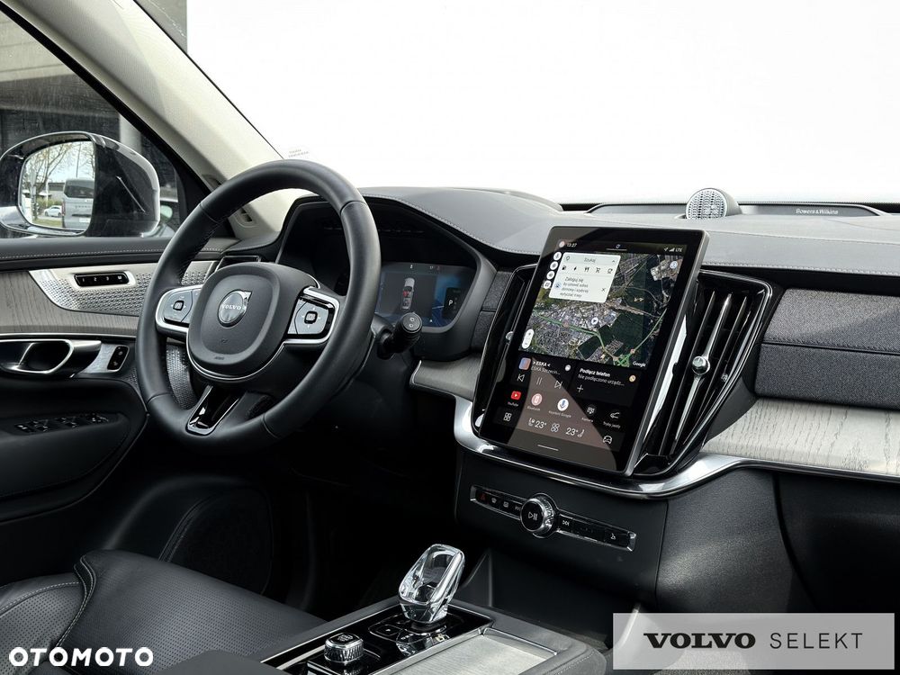 Volvo XC 90 - 21