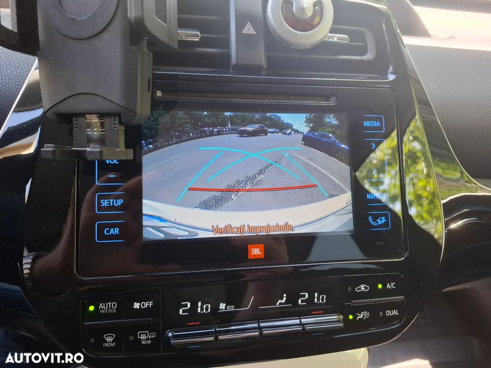 Toyota Prius - 28