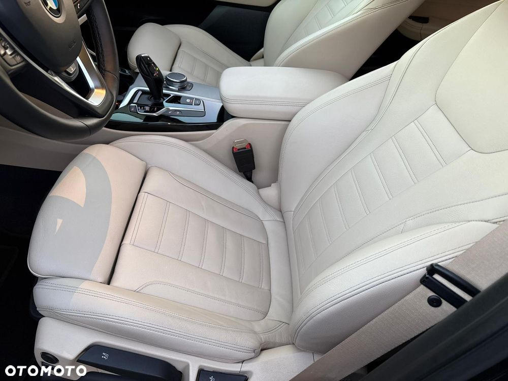 BMW X3 xDrive20d M Sport Edition - 17