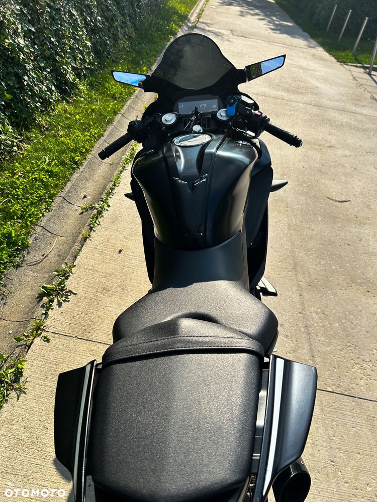 Yamaha R125 - 9