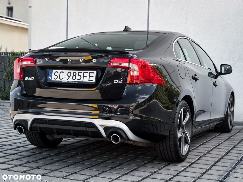 Volvo S60 D4 Geartronic Momentum - 12