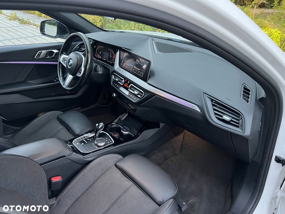 BMW Seria 1 - 27