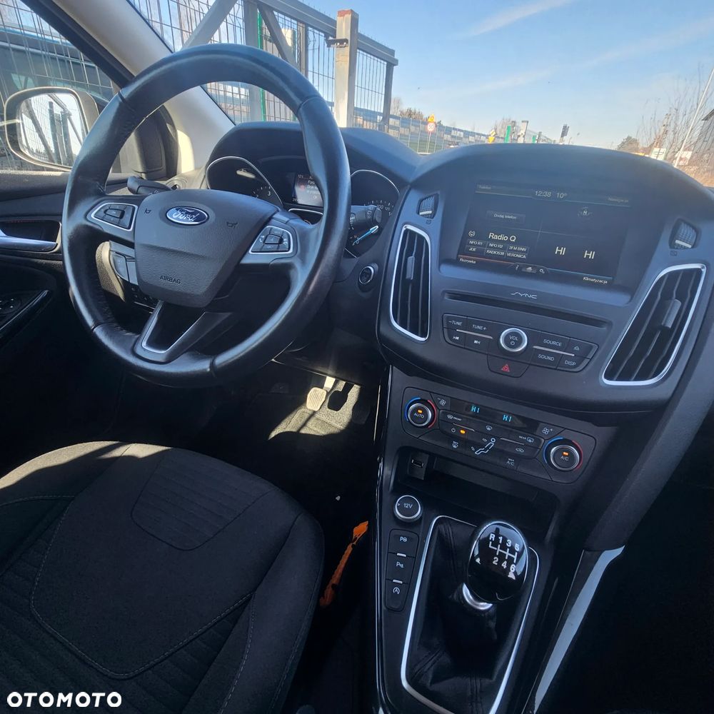 Ford Focus - 13
