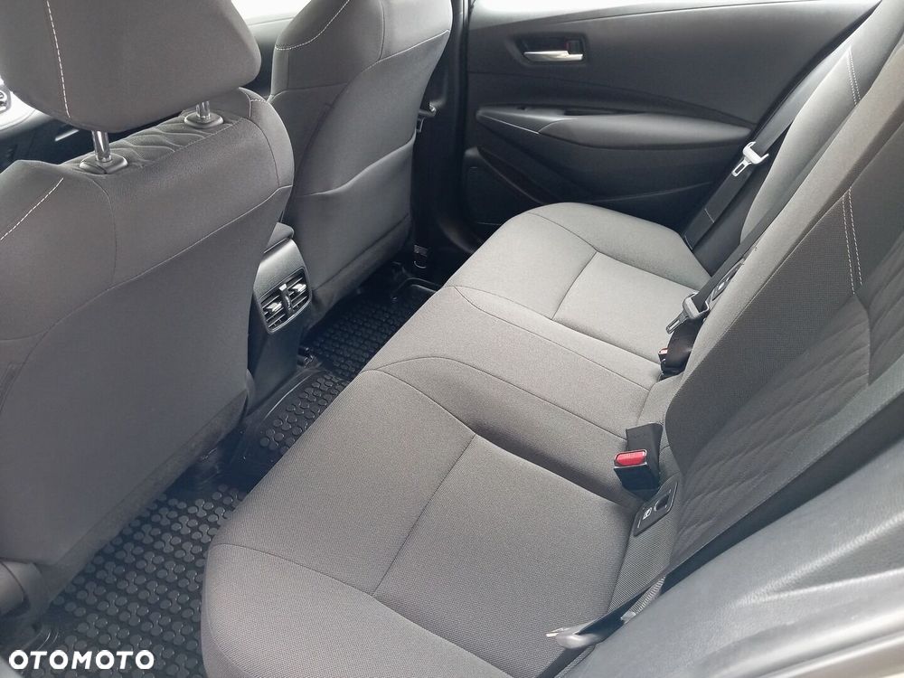 Toyota Corolla 1.8 Hybrid Comfort - 11
