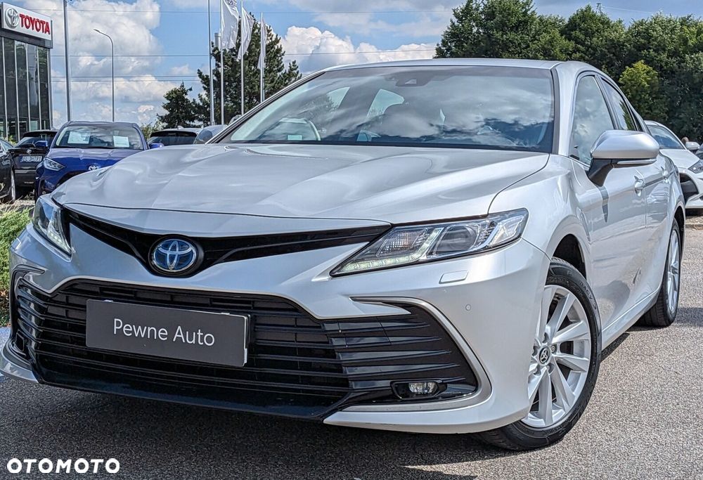 Toyota Camry 2.5 Hybrid Comfort CVT - 11