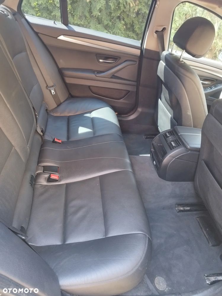 BMW Seria 5 520d - 20