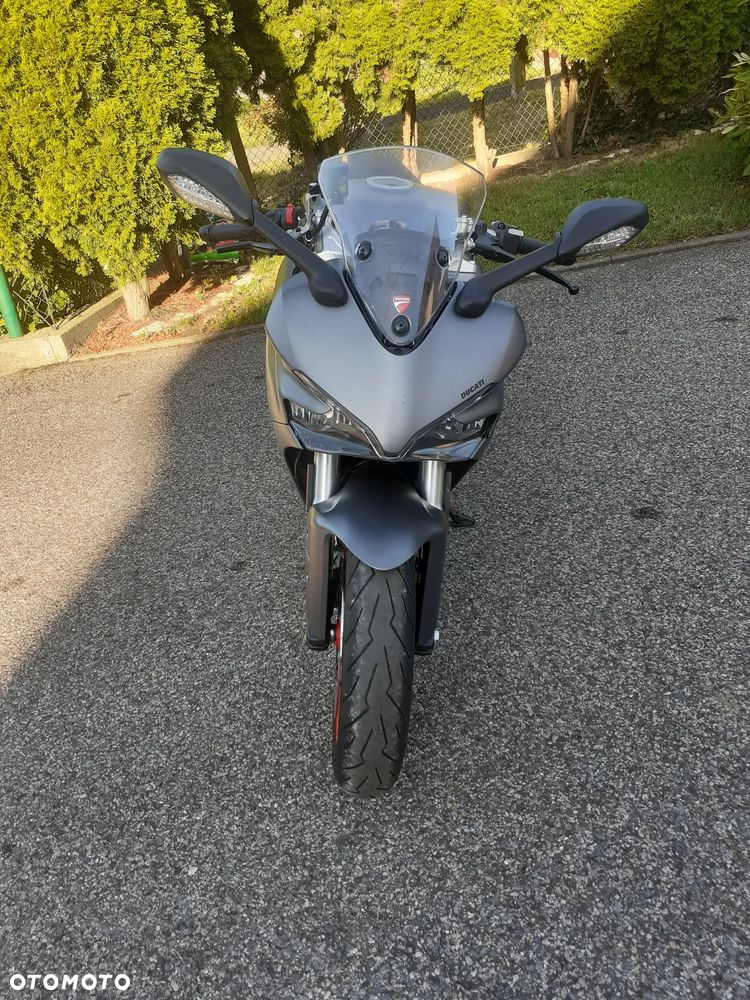 Ducati SuperSport - 28