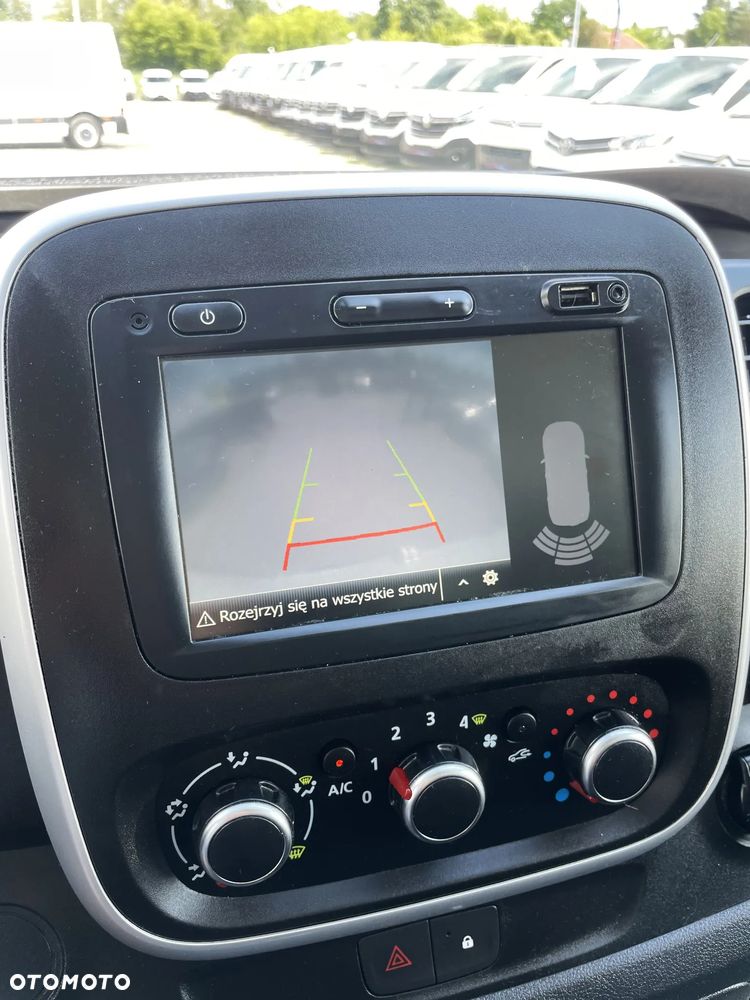 Renault Trafic - 9