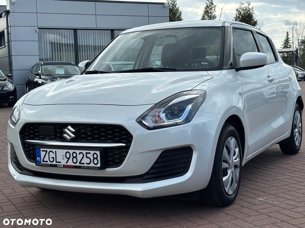 Suzuki Swift - 1