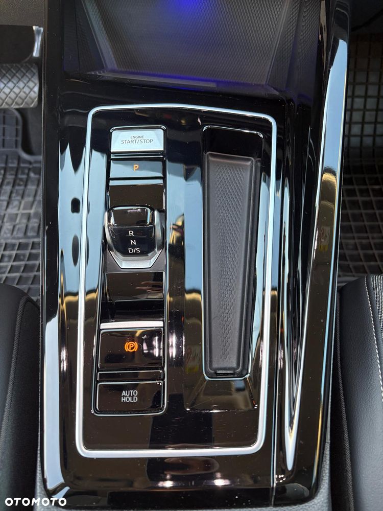 Volkswagen Golf 1.5 eTSI OPF DSG Style - 10