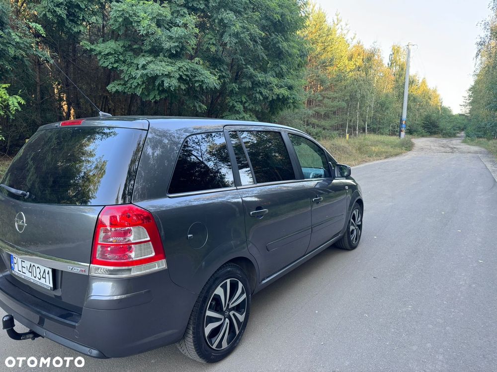 Opel Zafira - 6
