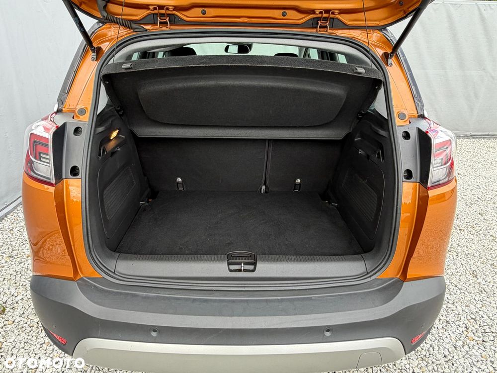Opel Crossland X 1.2 T Design Line S&S - 14