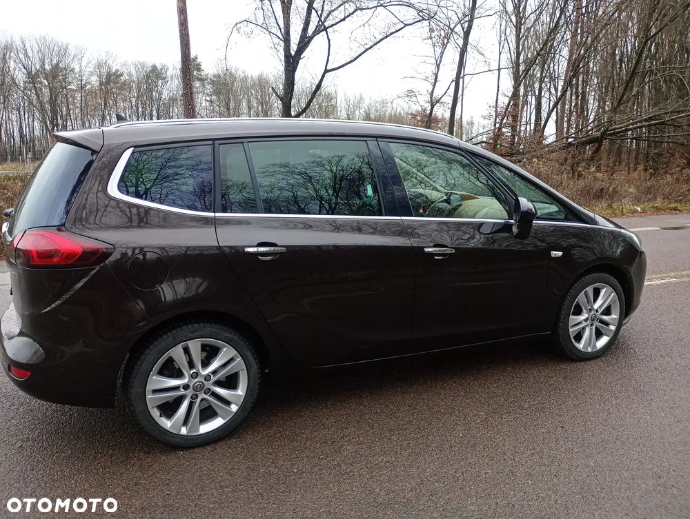 Opel Zafira 2.0 CDTI Cosmo - 2