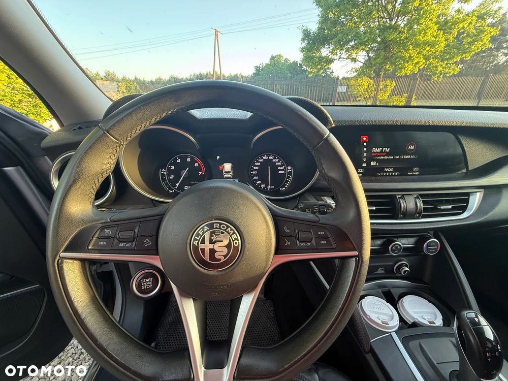 Alfa Romeo Stelvio 2.0 Turbo Business Q4 - 12