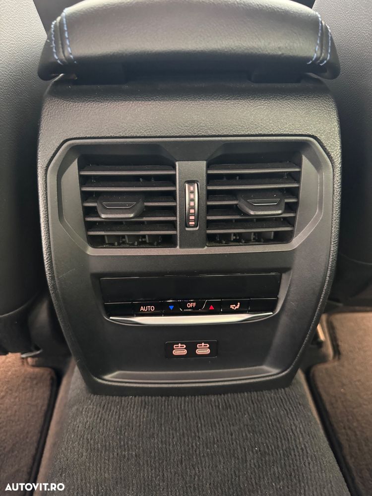 BMW Seria 3 330e xDrive Aut. M Sport - 28