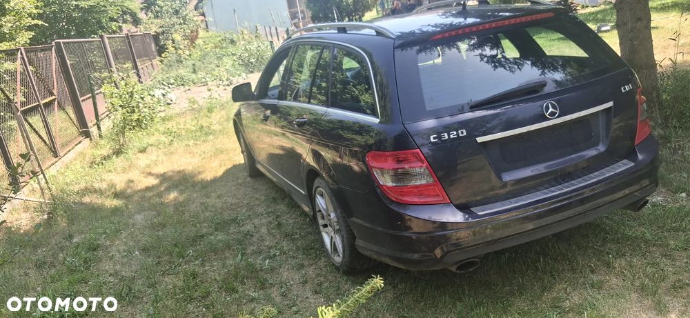 Mercedes-Benz Klasa C 320 CDI DPF 7G-TRONIC Avantgarde - 7