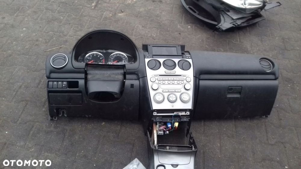 DESKA ROZDZIELCZA KONSOLA MAZDA 6 I NAVI - 4