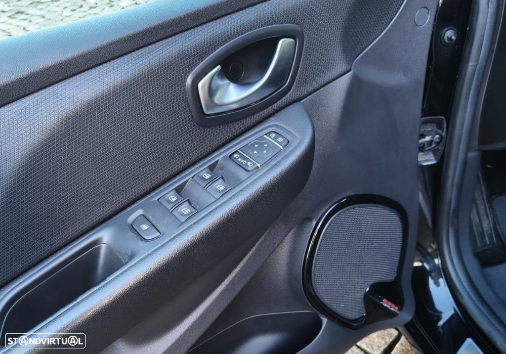 Renault Clio 0.9 TCe Limited - 11