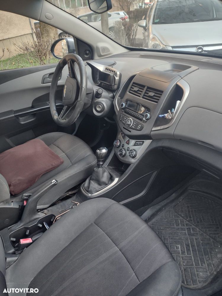 Chevrolet Aveo 1.2 DOHC 86 CP MT5 LT Plus - 4