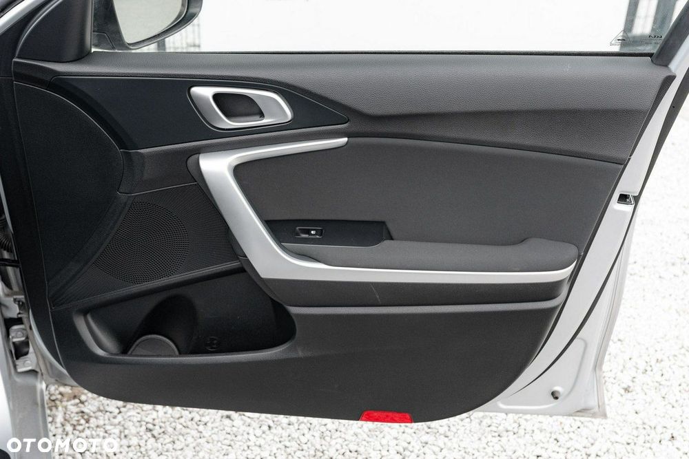 Kia Ceed 1.5 T-GDI M DCT - 26