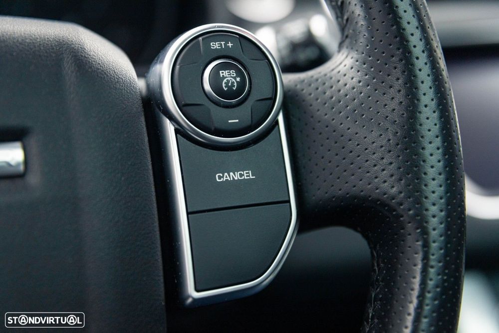 Land Rover Range Rover Sport 2.0 SD4 HSE - 31