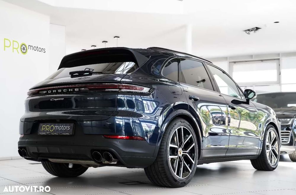 Porsche Cayenne E-Hybrid - 4