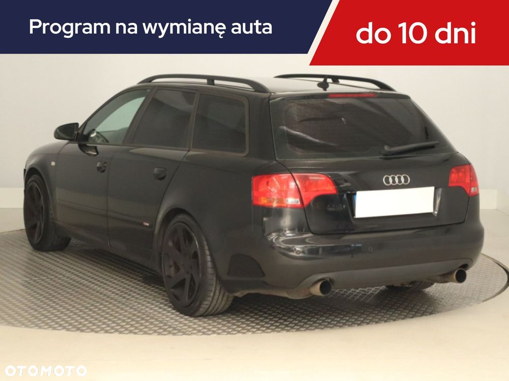 Audi A4 Avant - 6