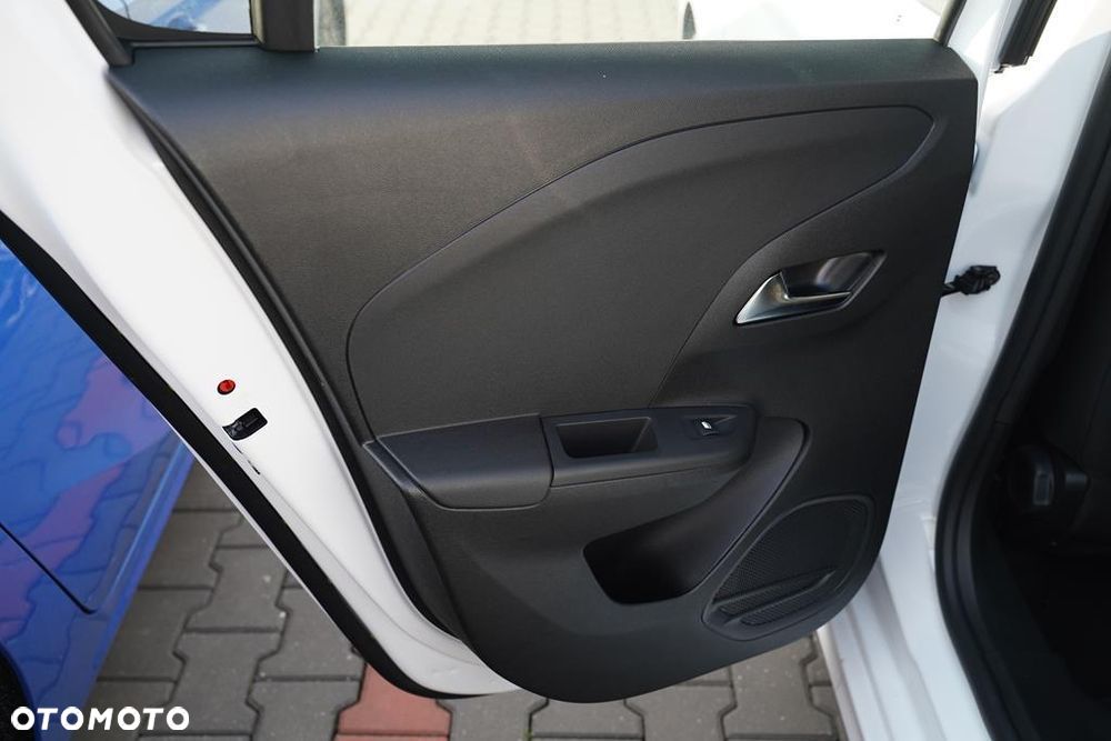 Opel Corsa 1.2 T GS S&S - 10