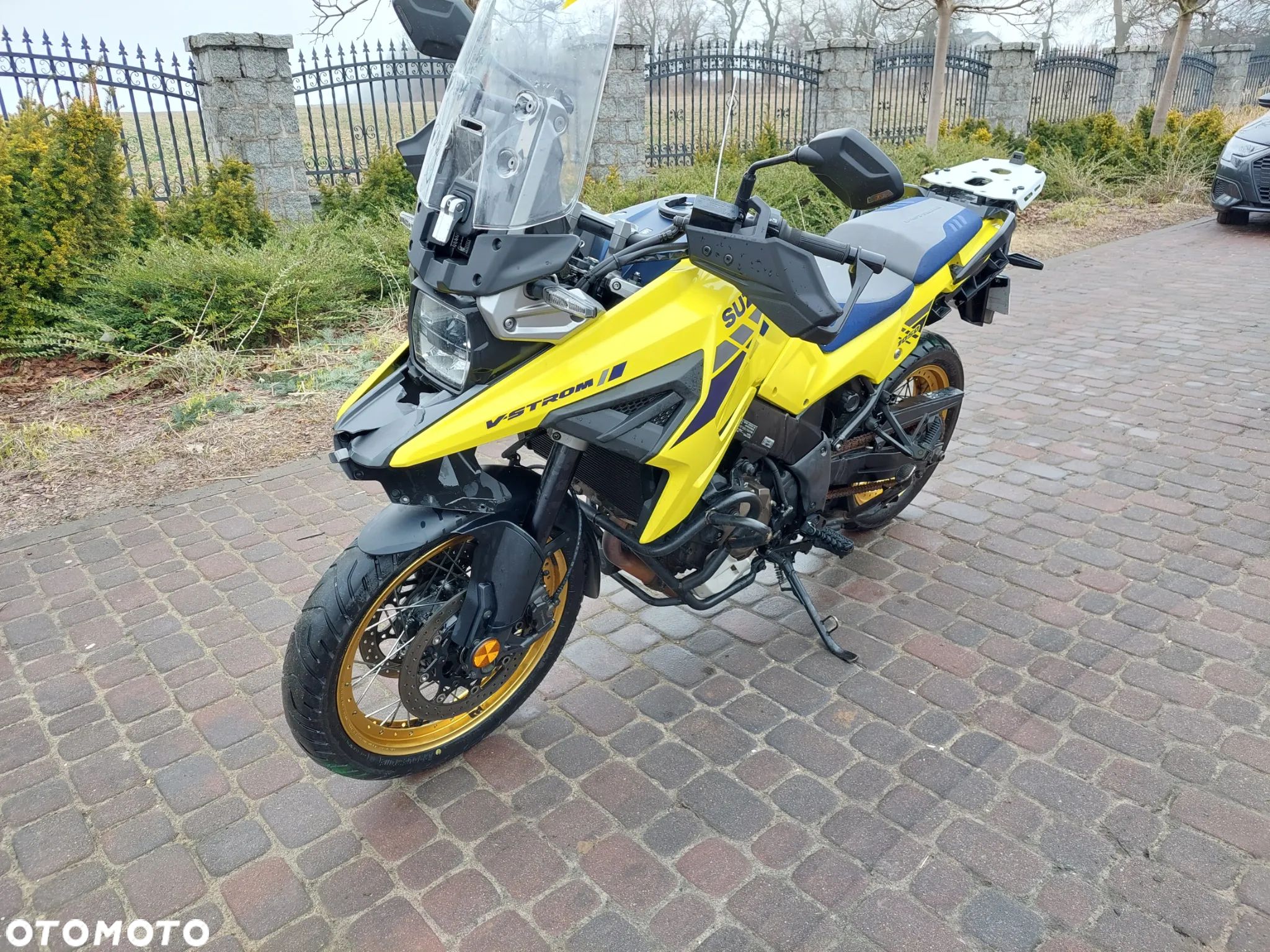 Suzuki DL - 1