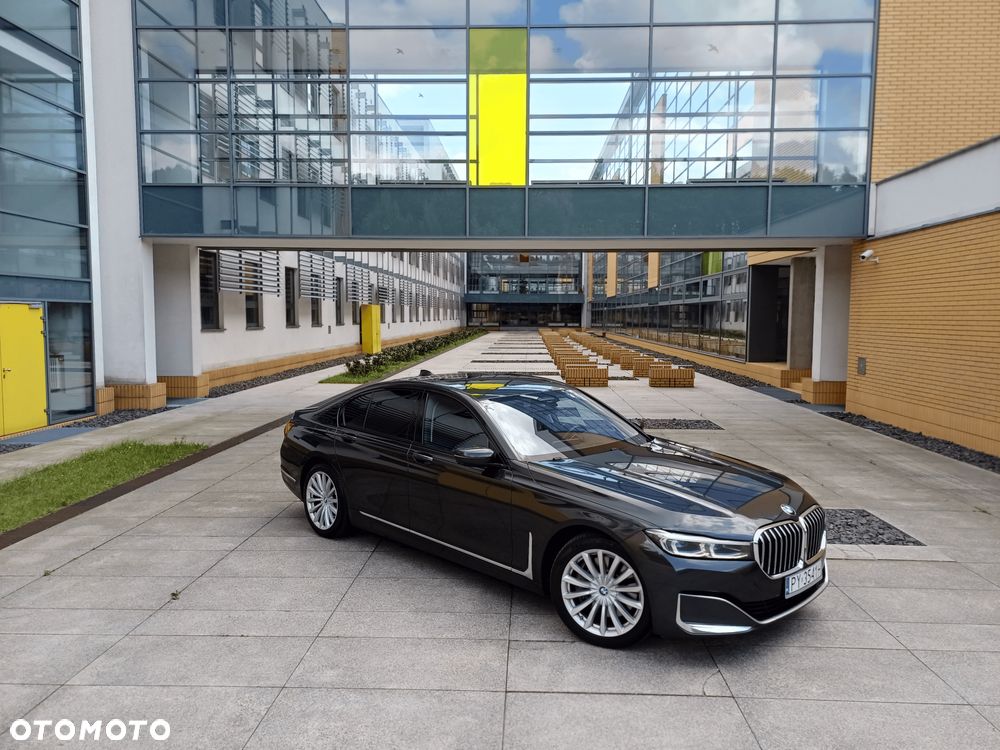 BMW Seria 7 740d xDrive - 10
