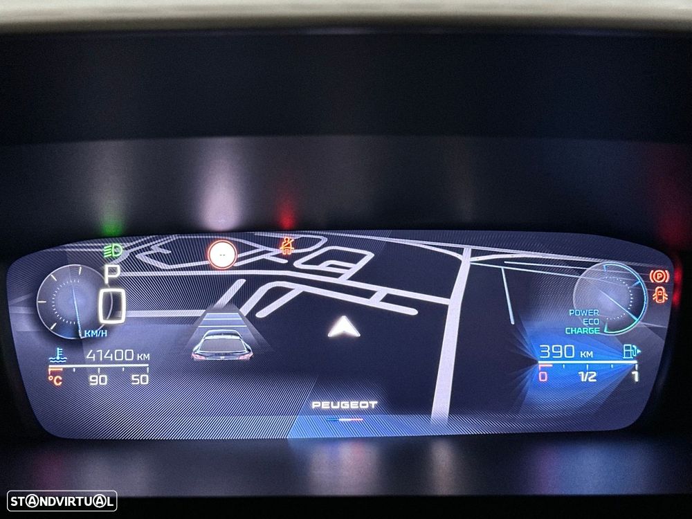 Peugeot 408 1.2 Hybrid Allure e-DCS6 - 22