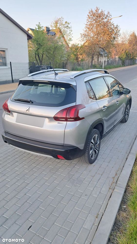 Peugeot 2008 1.2 Pure Tech Crossway S&S EAT6 - 4