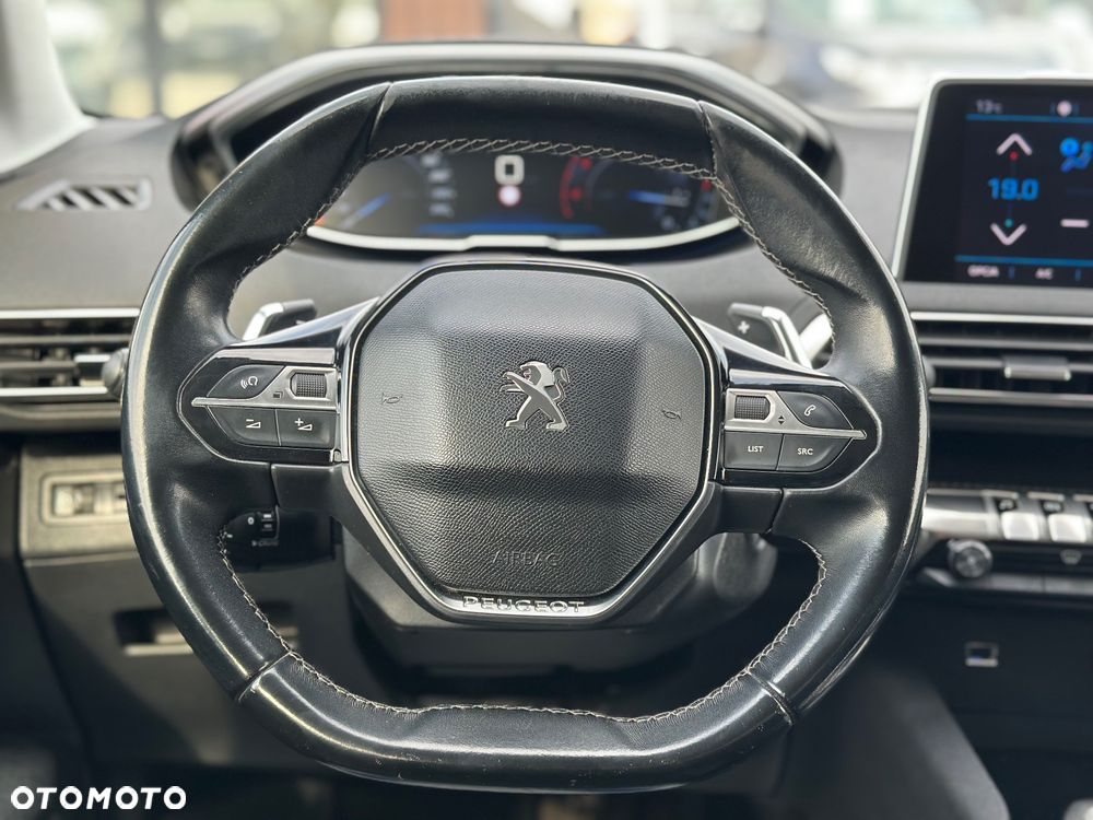Peugeot 5008 1.5 BlueHDi Active S&S EAT8 - 13