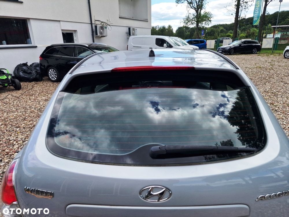 Hyundai Accent 1.6 Style A/C - 24