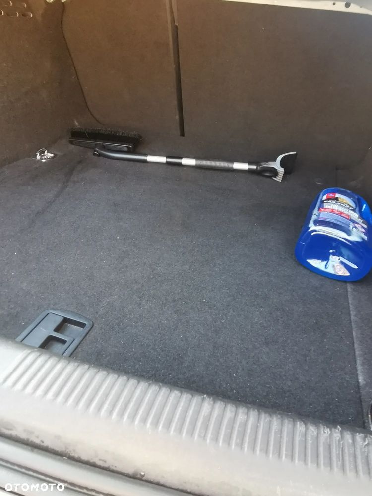 Audi A4 Limousine - 9