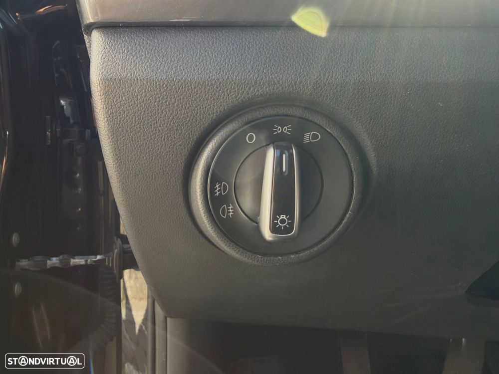 SEAT Mii - 35