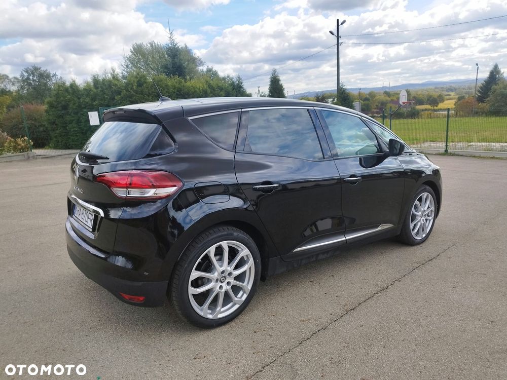 Renault Scenic TCe 160 GPF BLACK EDITION - 12