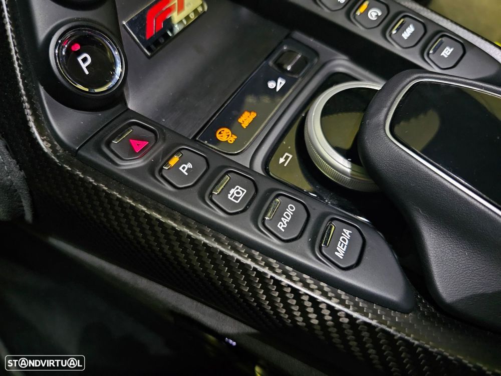 Aston Martin Vantage Coupe V8 F1 Edition - 22