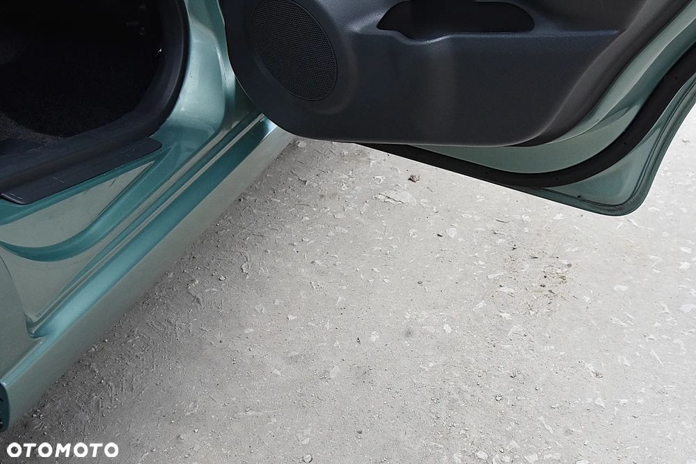 Suzuki Alto 1.0 Comfort - 37