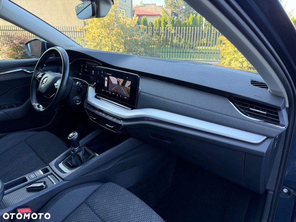 Skoda Octavia 1.5 TSI ACT Style - 25