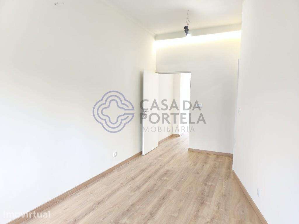 Loja Renovada como NOVA |Localização Estratégica | AO Metro | Custoias - Grande imagem: 2/21