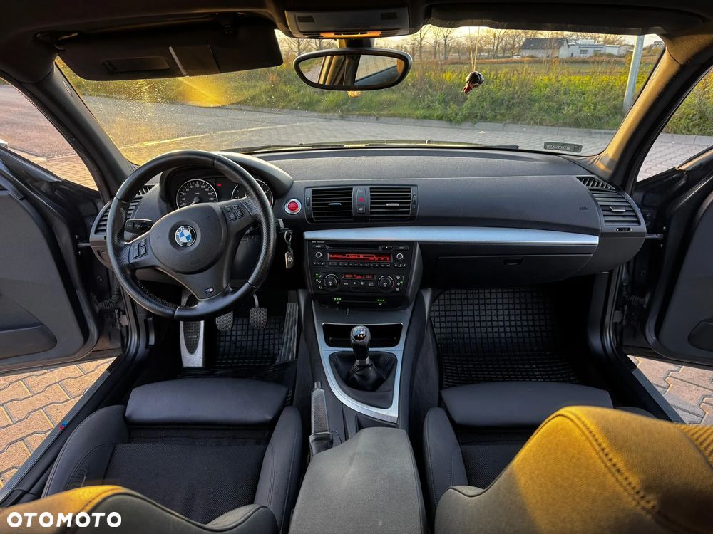 BMW Seria 1 118d - 14