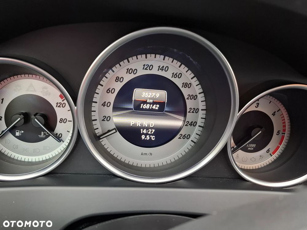 Mercedes-Benz Klasa C 250 CDI 7G-TRONIC Edition - 35