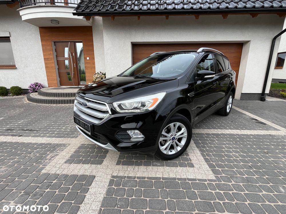 Ford Kuga - 1