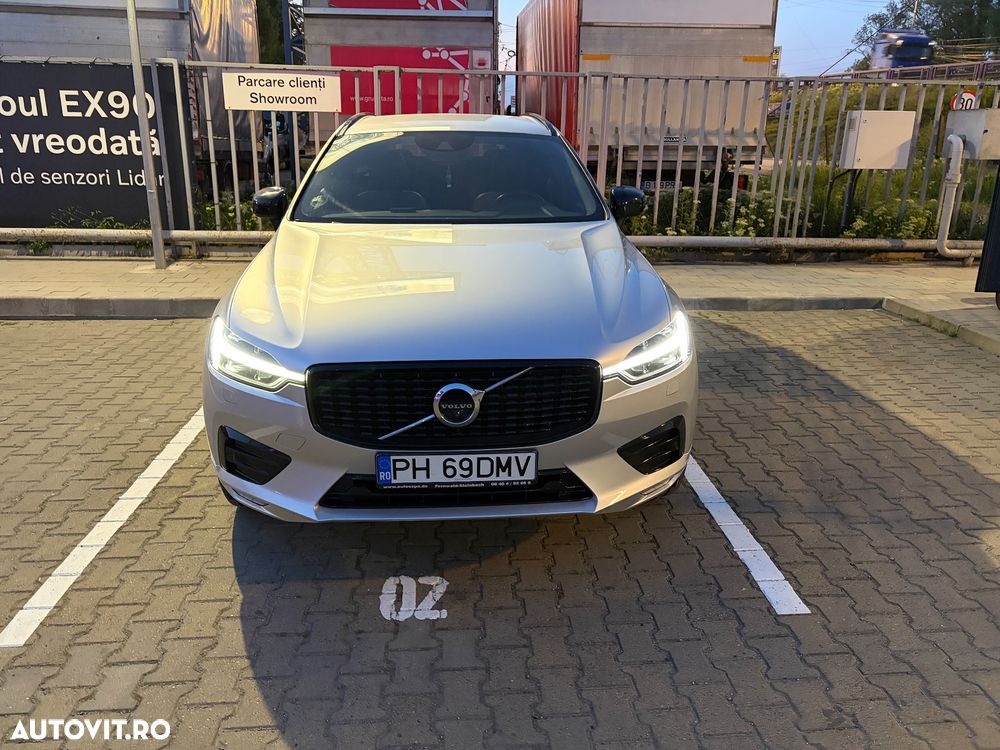 Volvo XC 60 B4 MHEV AT8 FWD R-Design - 2